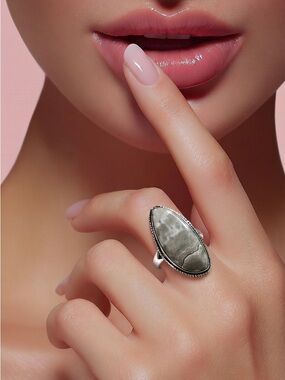 Natural beige‎ tones, calcite size 8.5 silver plated stamped 925